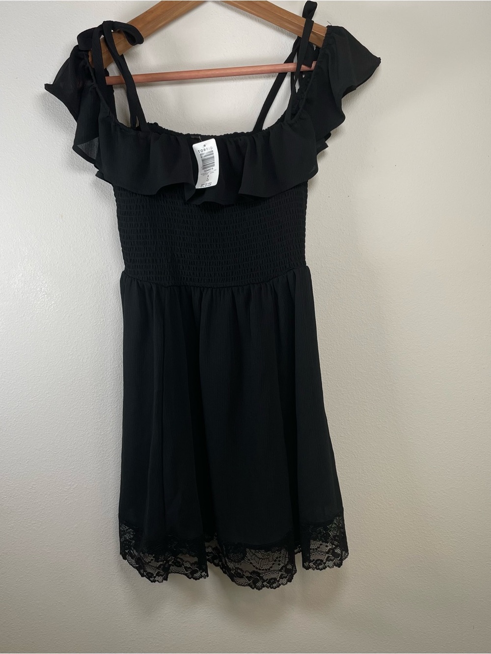 NEW Torrid Black Smocked Cold Shoulder Ruffle Lace Trim Mini Dress Size L 12